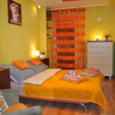 Apartmán Lawendowe Swiatlo - Przy Stacji Metra Varšava Exteriér fotografie